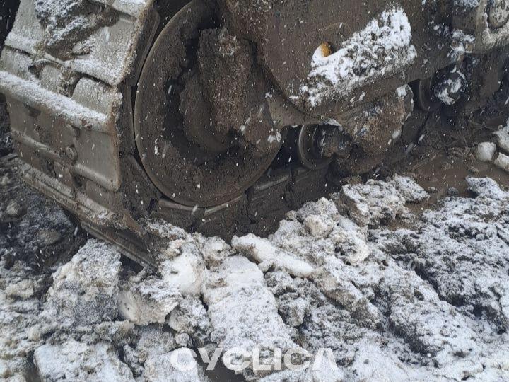 Buldozere dhe Traktorë me zinxhirë  D10T JJW00626 - 12