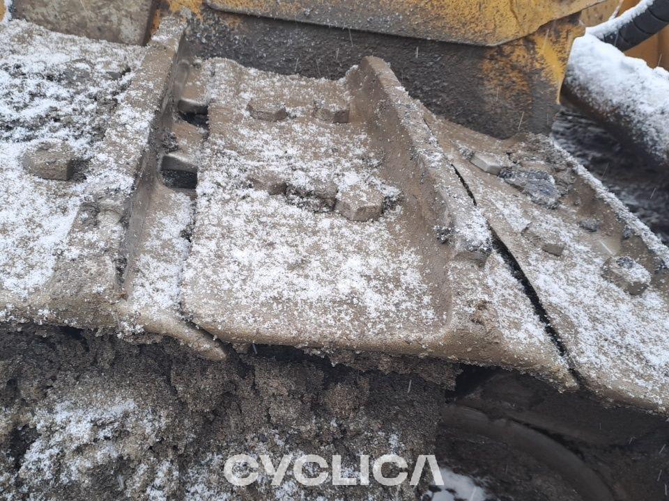 Buldozere dhe Traktorë me zinxhirë  D10T JJW00626 - 15