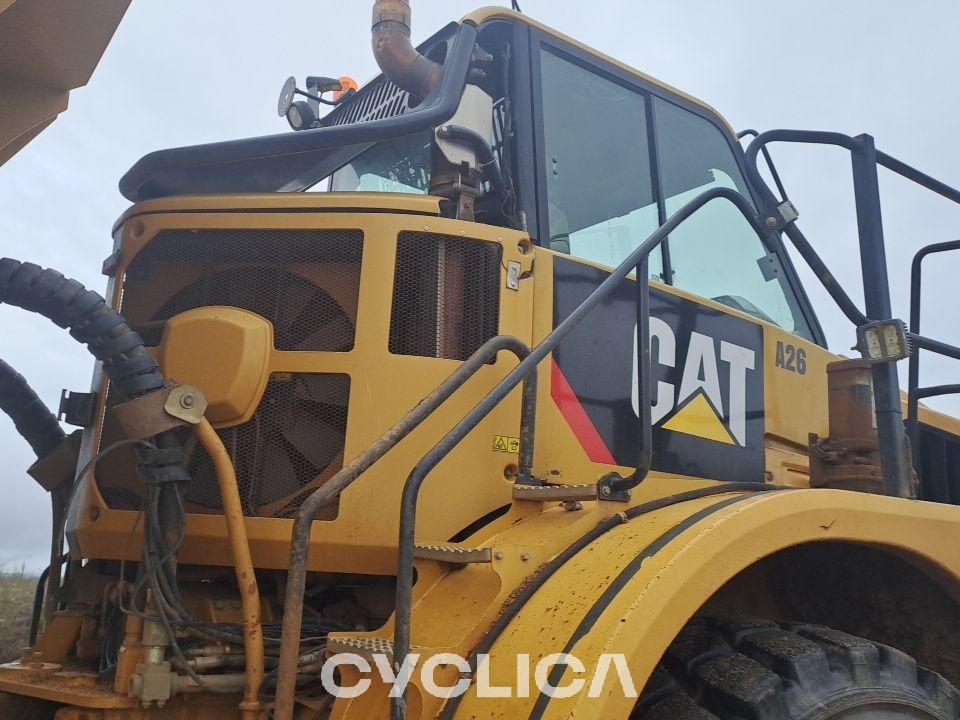 Dumpera dhe kamionë të artikuluar  740B T4R00594 - 23