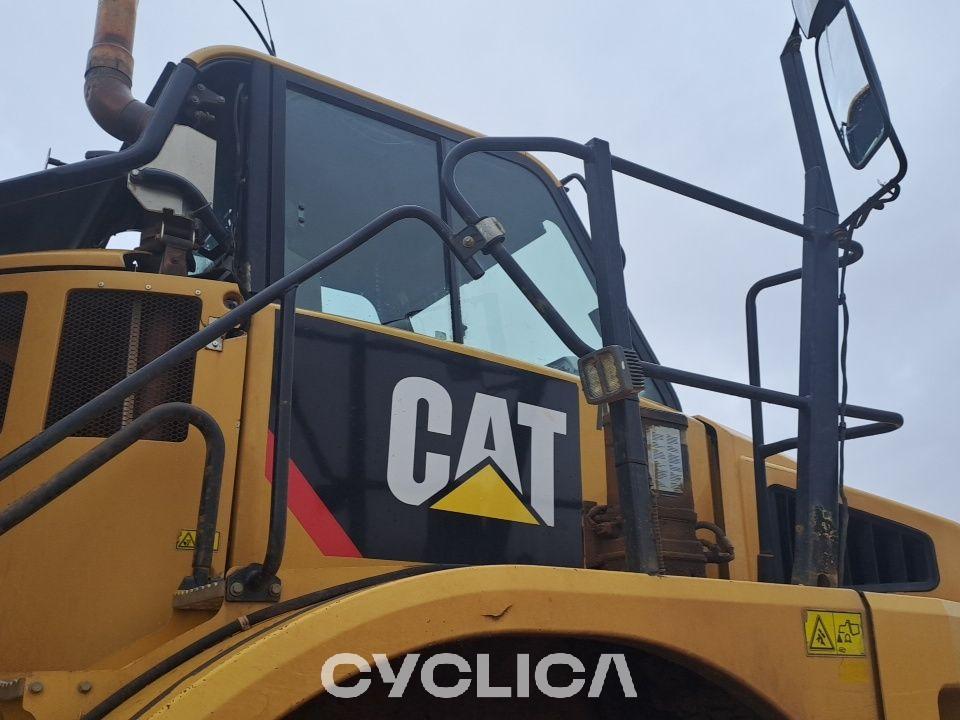 Dumpera dhe kamionë të artikuluar  740B T4R00594 - 26