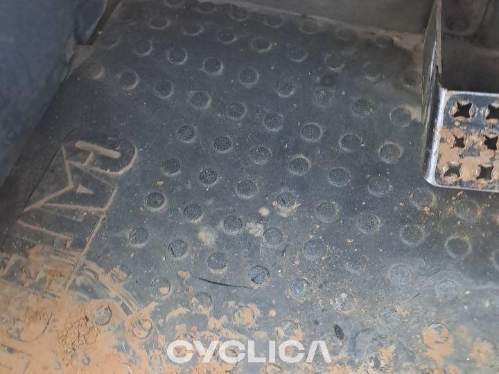 Dumpera dhe kamionë të artikuluar  740B T4R00918 - 13