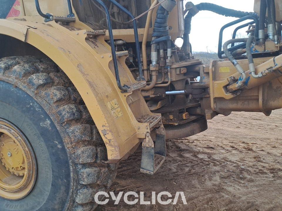 Dumpera dhe kamionë të artikuluar  740B T4R00918 - 27