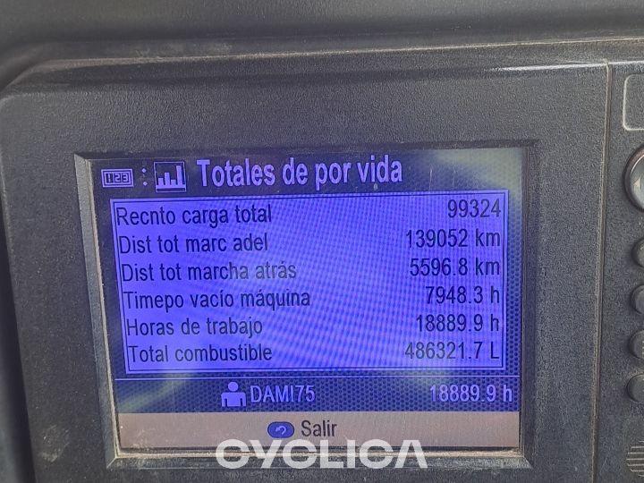 Dumpera dhe kamionë të artikuluar  740B T4R00991 - 11