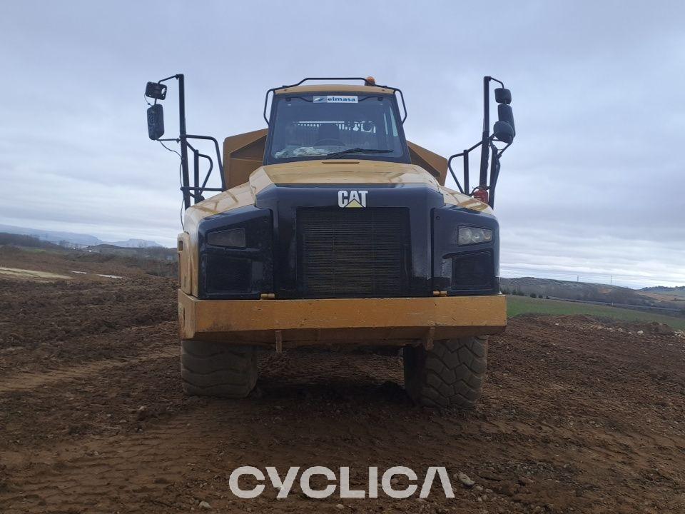 Dumpera dhe kamionë të artikuluar  740B T4R00991 - 12