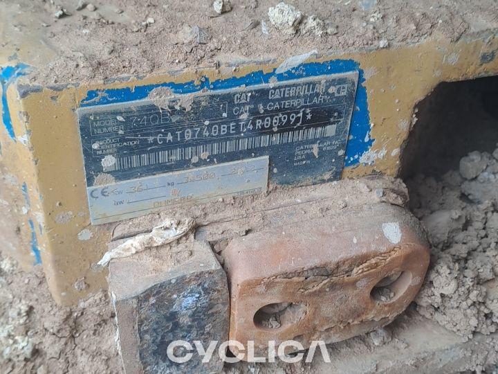 Dumpera dhe kamionë të artikuluar  740B T4R00991 - 7