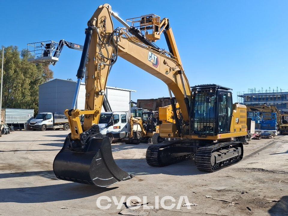 Bagri goseničarji  323LN KPE20243 - 2