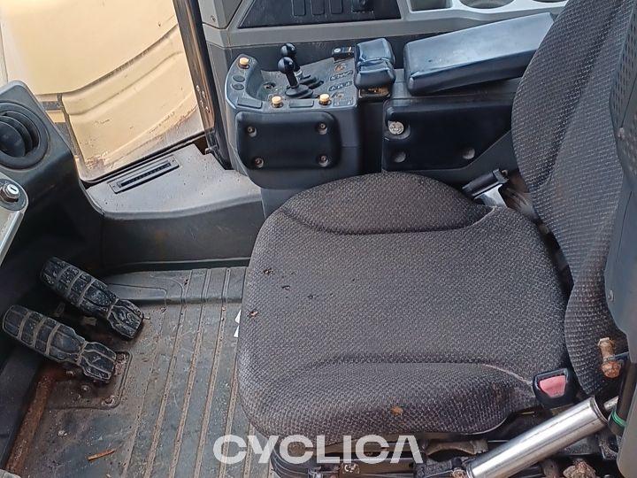 Pás Carregadoras de Rodas  972M JPR00334 - 8