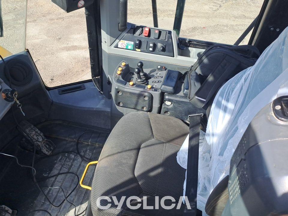 Chargeuses sur pneus  966MXE DZL00550 - 10