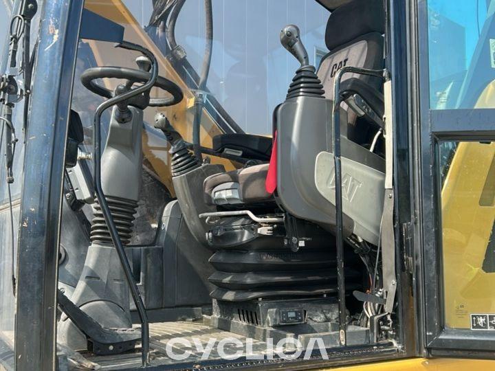 Ekskavatorë me rrota  M318F VA FB800652 - 8