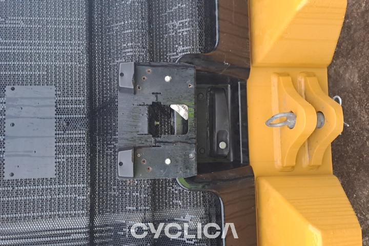 Натоварувачи на тркала  938M J3R06894 - 9