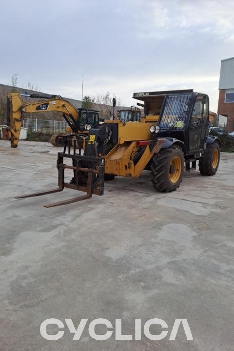 Telescopic manipulators  TH414C KEK00297 - 2