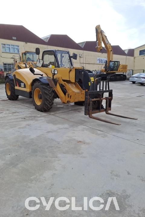 Telescopic manipulators  TH414C KEK00297 - 3