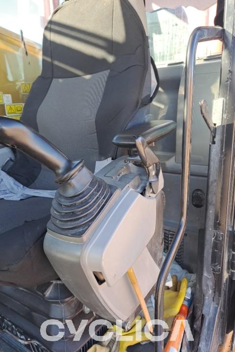 Eskavatorë me Zinxhirë  390F FEH00212 - 14