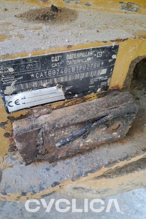 Dumpera dhe kamionë të artikuluar  740 B1P02780 - 7