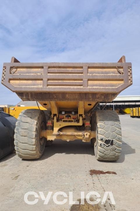 Dumpers and articulated trucks  740 B1P01369 - 18