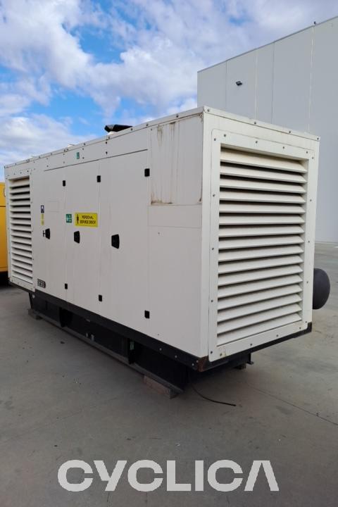 Electric power generators  C15 PGAI LXJ02624 - 5