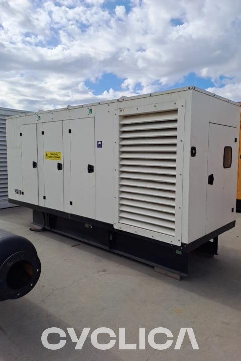 Electric power generators  C15 PGAI LXJ02624 - 4