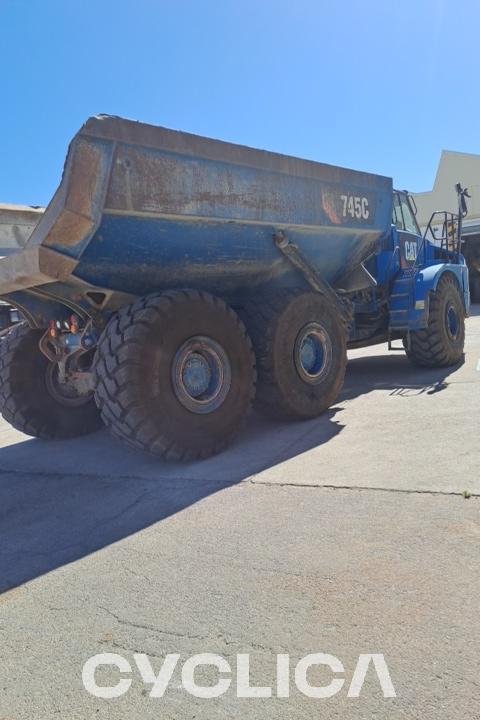 Dumpers and articulated trucks  745C TFK01434 - 6