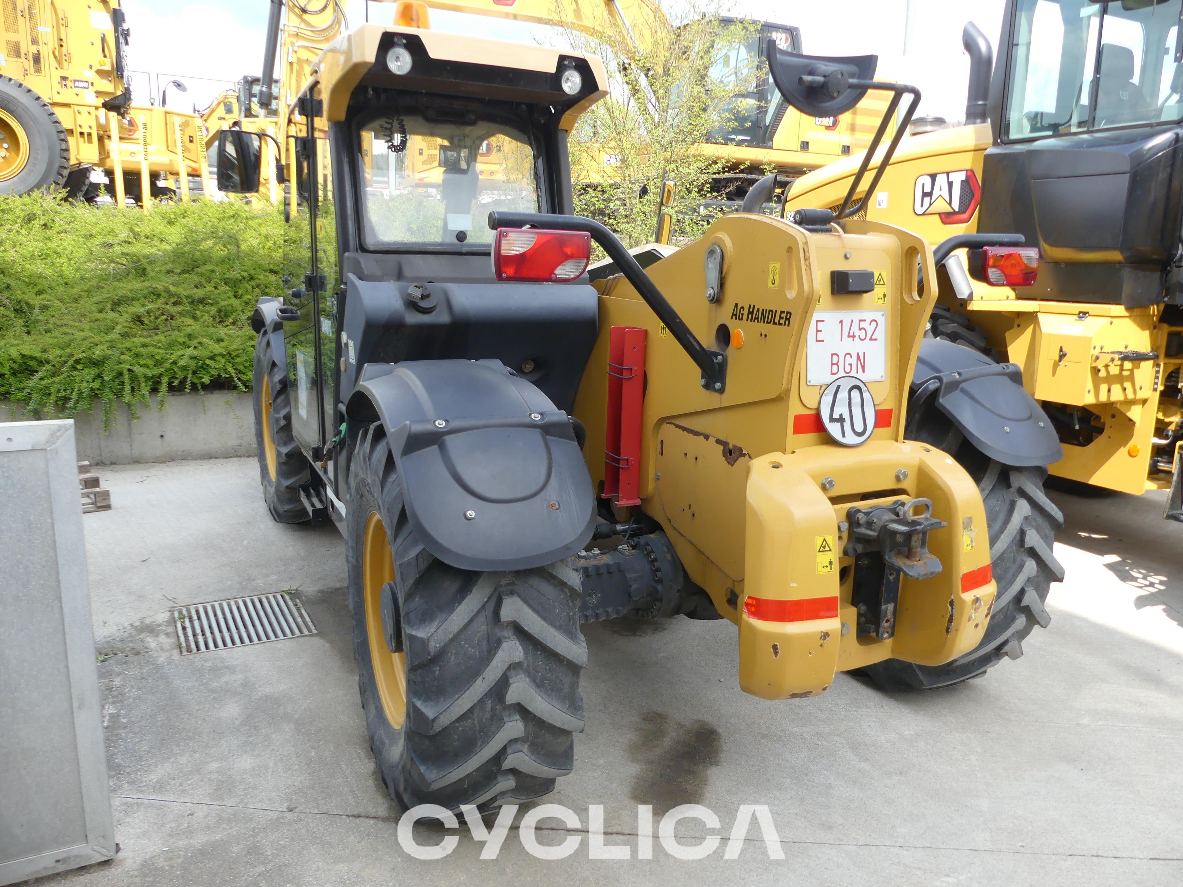 Telescopic manipulators  TH407 C MLH01235 - 14