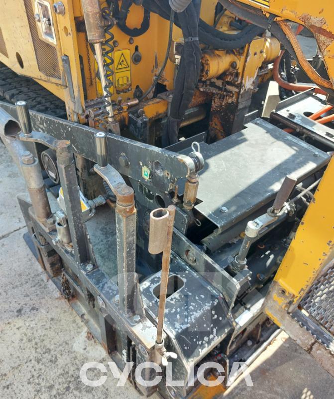 Pavimentación  AP255E D8A00102 - 5