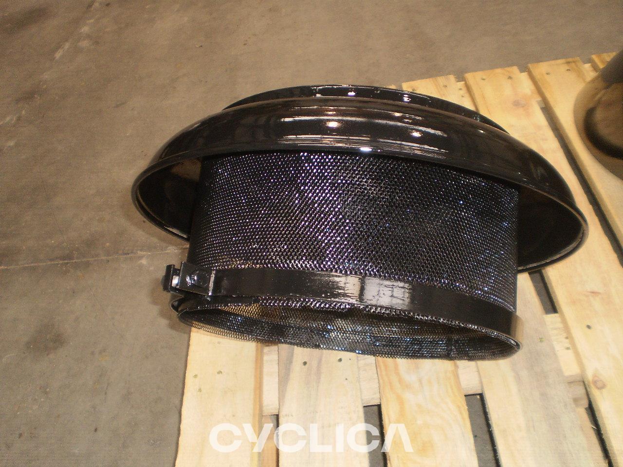 Filtri e fluidi  988G 8S6823U - 1