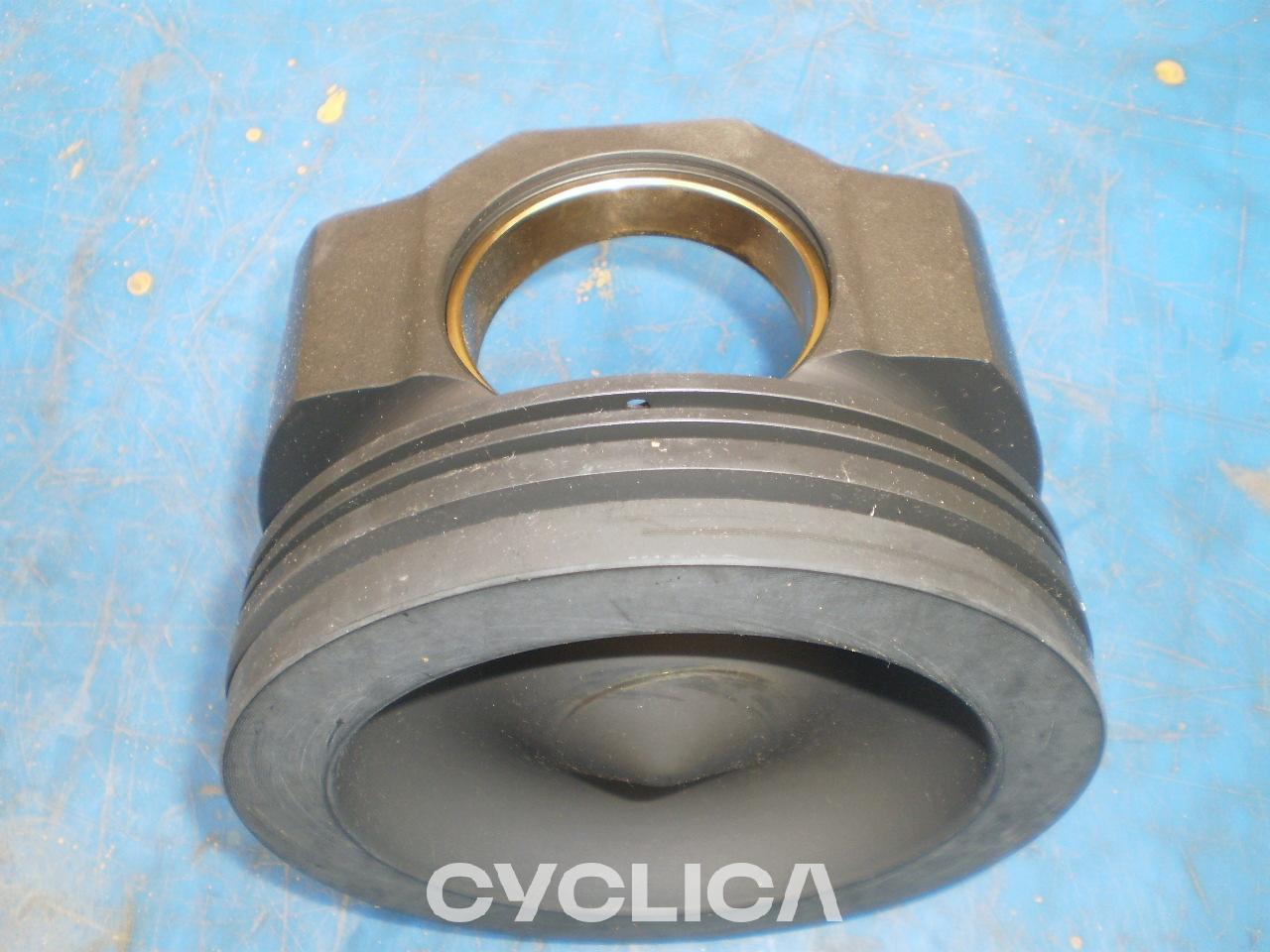 Motor  PIEZAS US 2476120U - 1