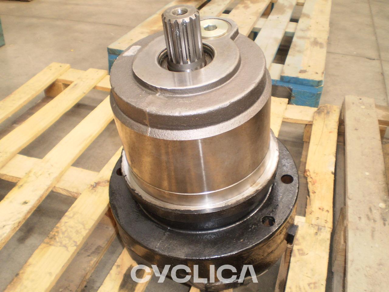 Hidraulički  345B II 1707572U - 2