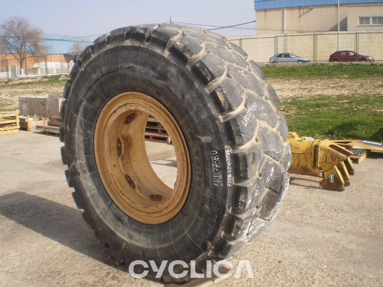 Otros conjuntos  773B 1RD773BU - 1