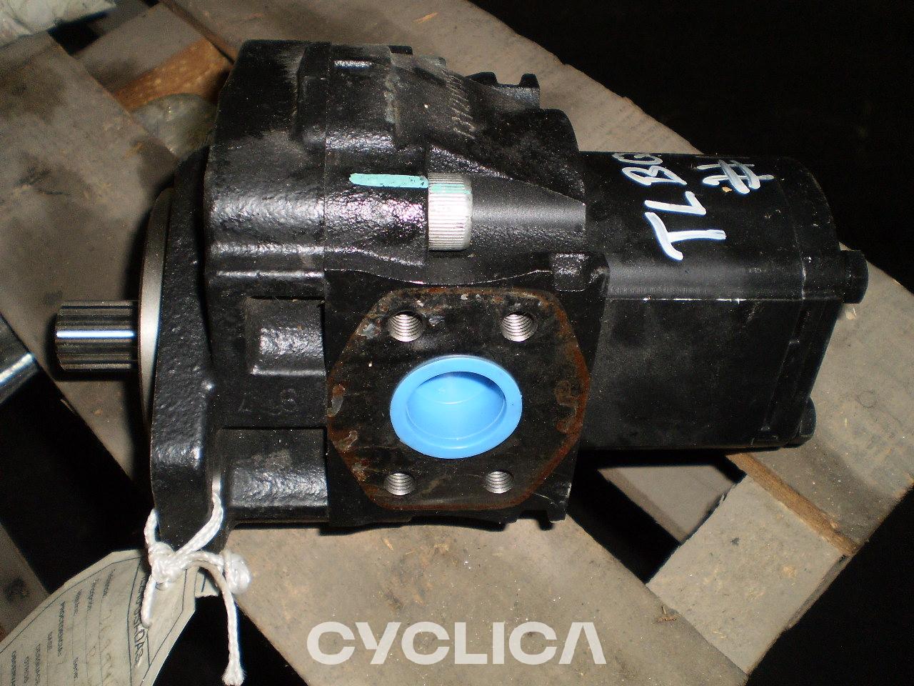 Хидраулика  PIEZAS US 2699462U - 2