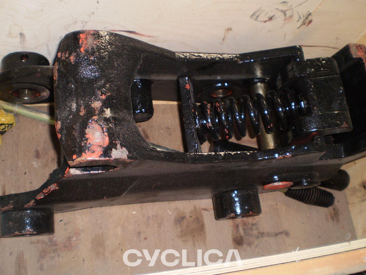 Drugi  PIEZAS US 2138000U - 1