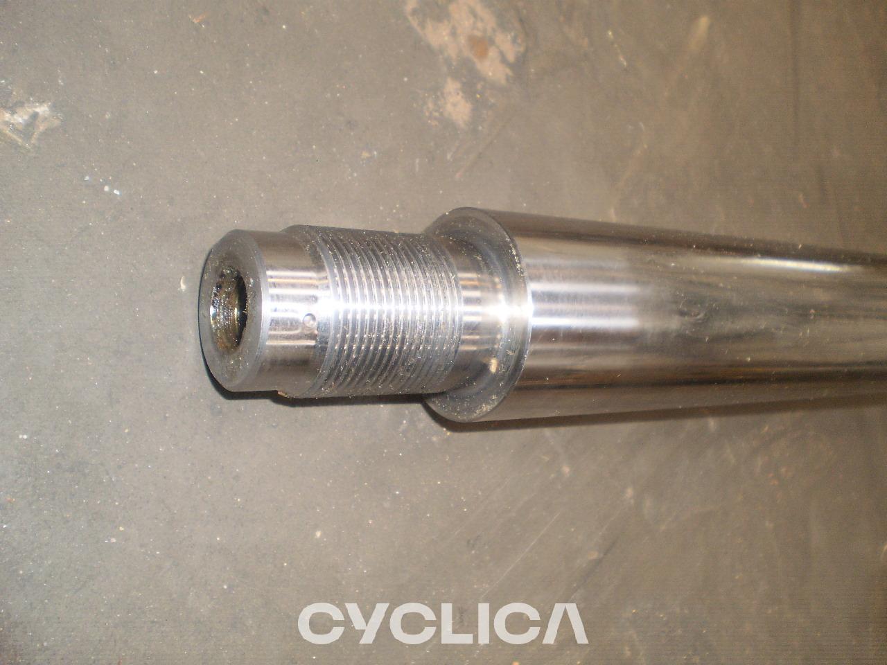 Hidravlični deli  PIEZAS US 3678589U - 2