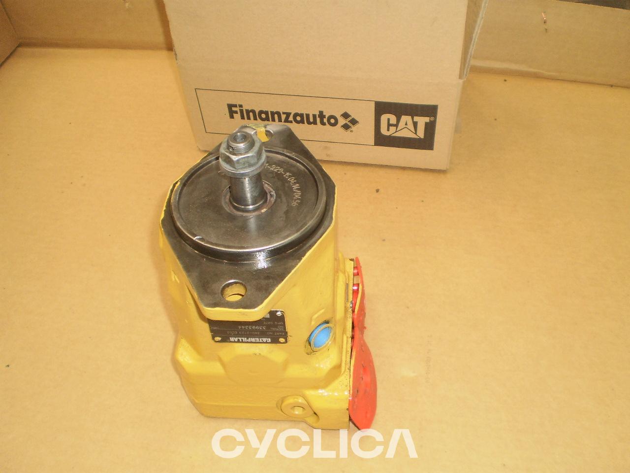 Idraulico  D6T 3402123U - 2
