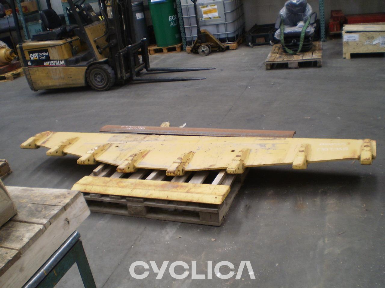Otros conjuntos  PIEZAS US 5V6213U - 2