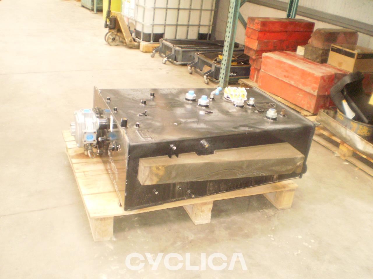 Idraulico  M320F 4378501U - 2