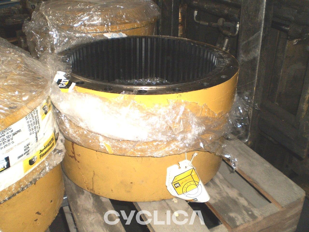 Grupe fuqie  PIEZAS US 7Y0902U - 2