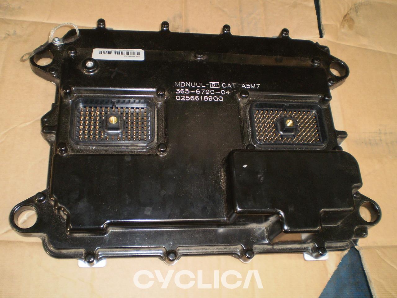 Electronic components  962M 3656790U - 1