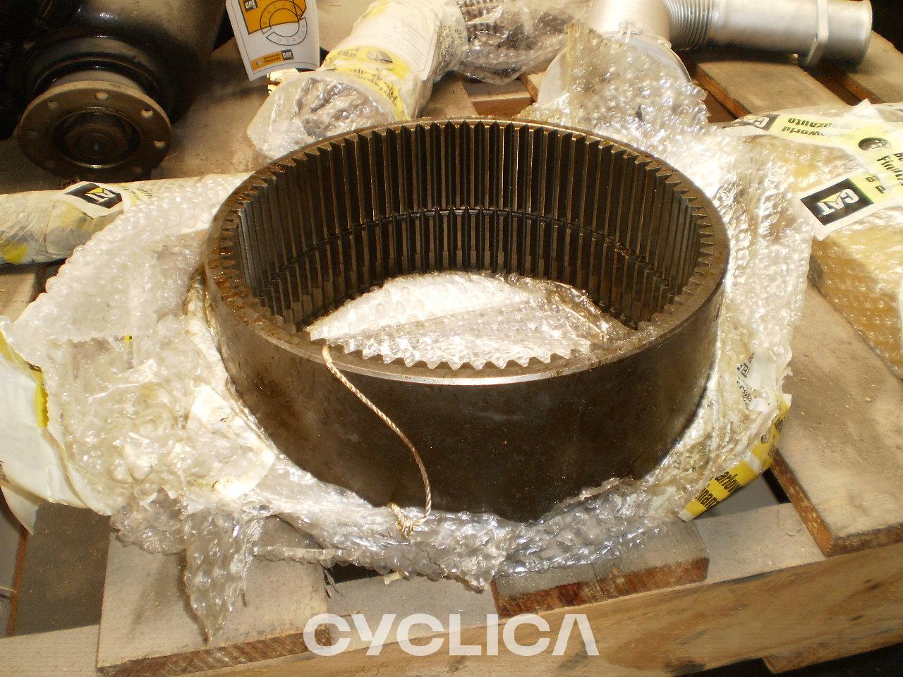 Drugi  PIEZAS US 8U2362U - 1
