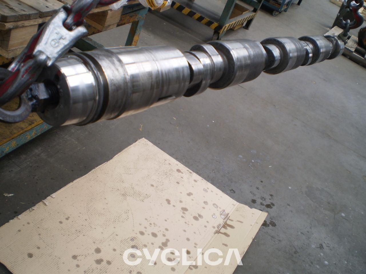 Motorri  PIEZAS US 7E6824U - 1