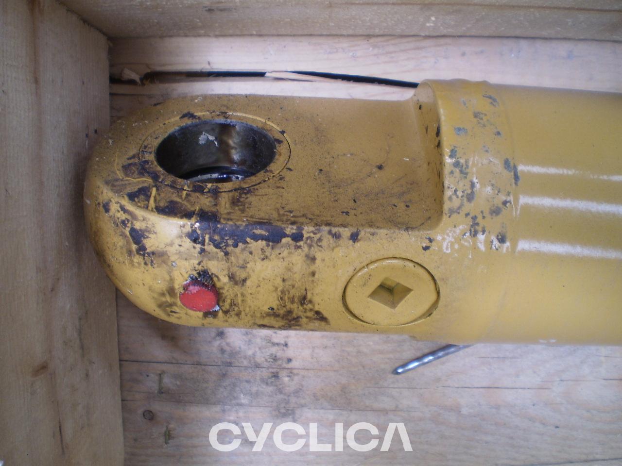 Idraulico  PIEZAS US 6E0092U - 2
