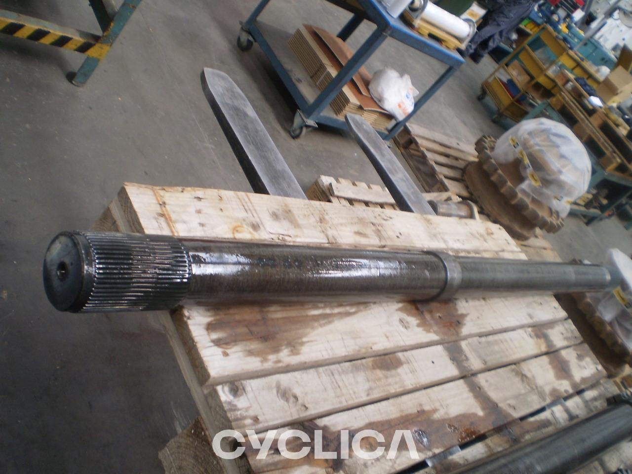 Grupe fuqie  773B 7D7706U - 1