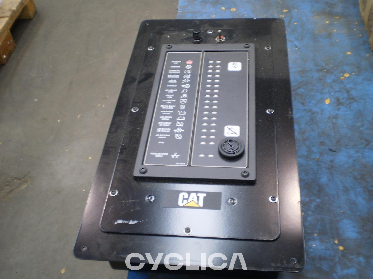 Elektronske komponente  PIEZAS US 3613759U - 2