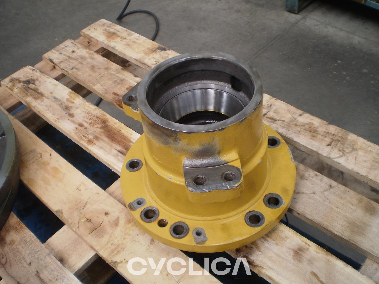Grupe fuqie  962M 4558046U - 1