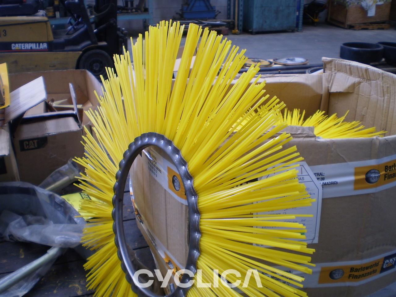Drugi setovi  PIEZAS US 1CEP210X560U - 2