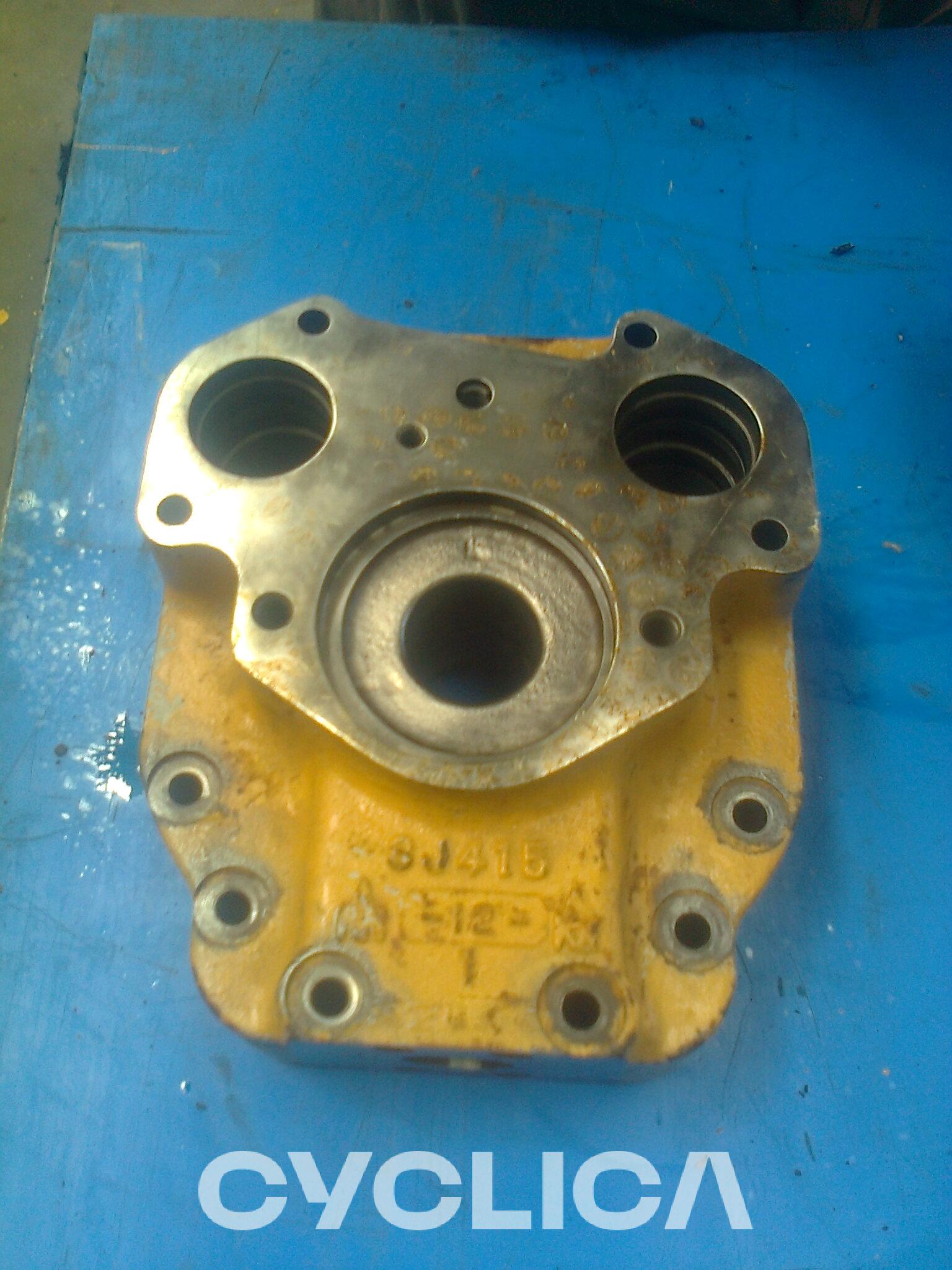 Hidraulični  PIEZAS US 8J0415U - 1