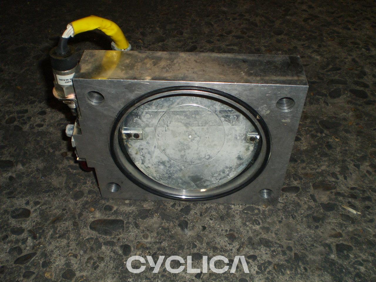 Hidraulički  PIEZAS US 1588171U - 2