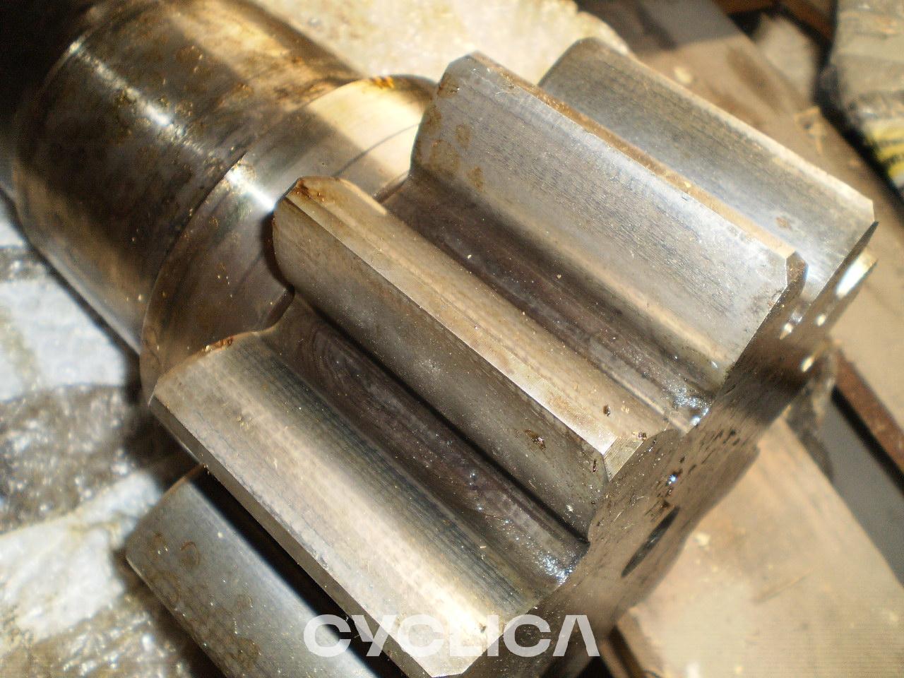 Grupe fuqie  325DLNIM 1912694U - 2