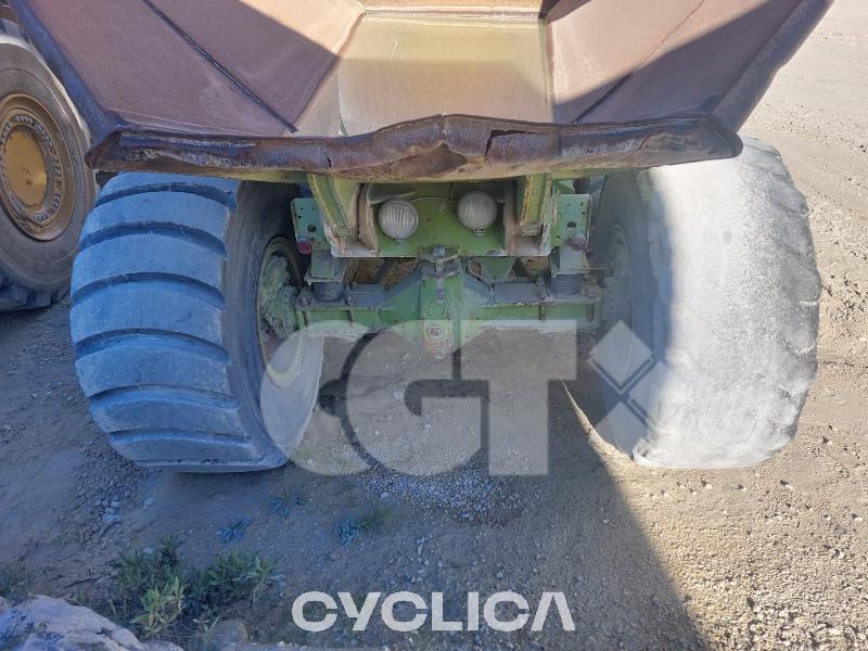 Demperji in zglobni tovornjaki  2766C KA61### - 3