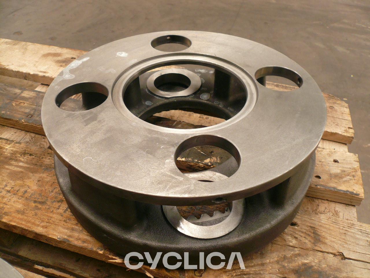 Grupe fuqie  330CLME 1912523U - 1
