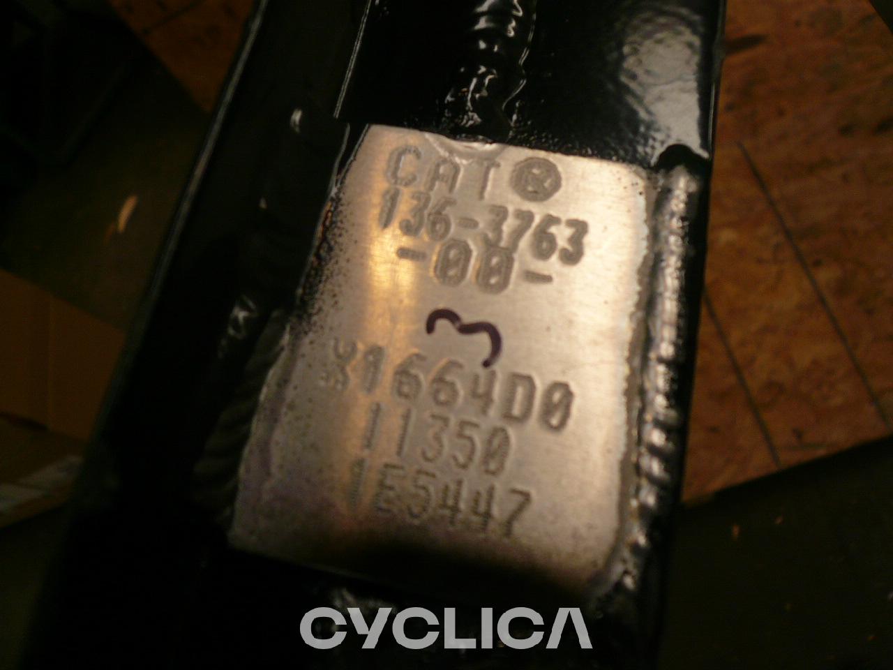 Motor  PIEZAS US 1363763U - 2