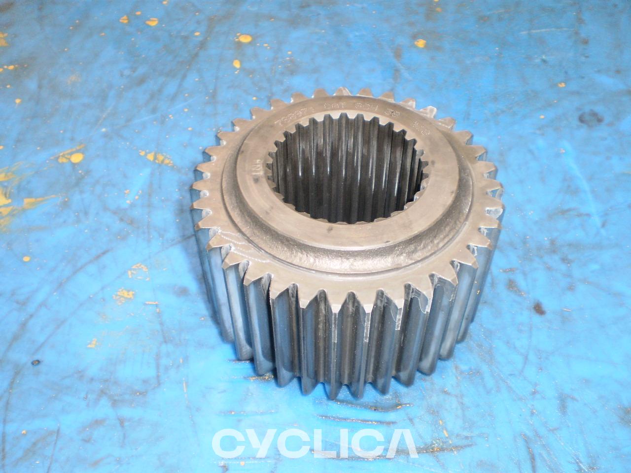 Power train  773B 7S8971U - 1
